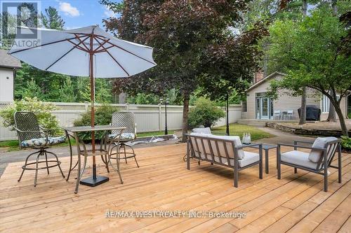 61 Earl Street, Wasaga Beach, ON - Outdoor With Deck Patio Veranda With Exterior