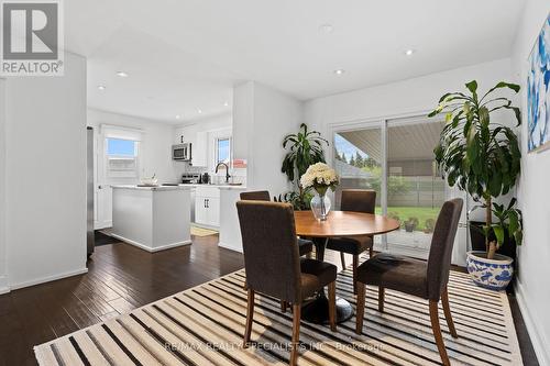 7448 Wanless Street, Niagara Falls, ON - Indoor Photo Showing Dining Room