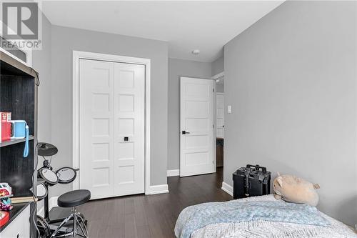 66 Mercier Avenue E, Cornwall, ON - Indoor Photo Showing Bedroom