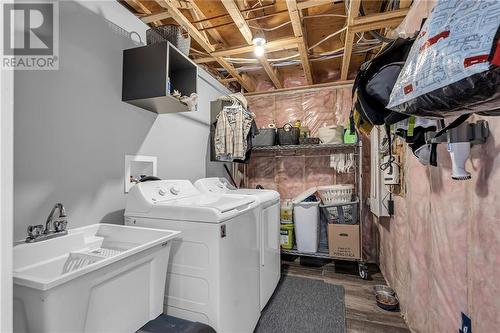 66 Mercier Avenue E, Cornwall, ON - Indoor Photo Showing Laundry Room