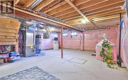 312 Bedrock Drive E, Hamilton, ON - Indoor Photo Showing Basement