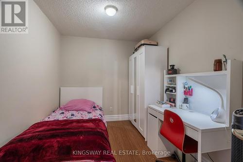 2018 - 25 Kingsbridge Garden Circle, Mississauga, ON - Indoor Photo Showing Bedroom