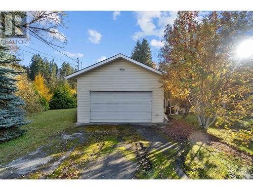 4750 70 Avenue, Salmon Arm, BC - Outdoor