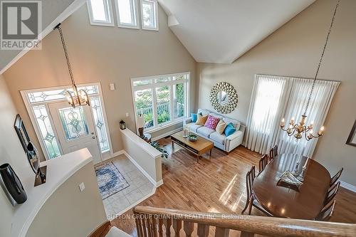 3329 Springflower Way, Oakville, ON - Indoor