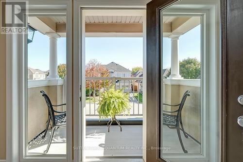 3329 Springflower Way, Oakville, ON - Indoor Photo Showing Other Room