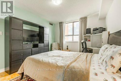 611 - 10 Stonehill Court S, Toronto, ON - Indoor Photo Showing Bedroom