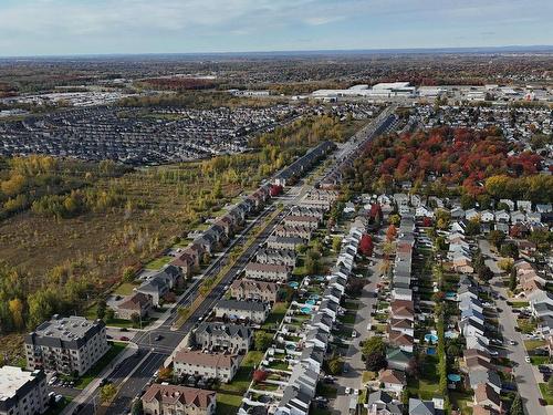 Photo aÃ©rienne - 103-2020 100E Avenue, Laval (Chomedey), QC - Outdoor With View