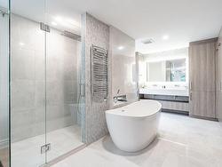 Ensuite bathroom - 