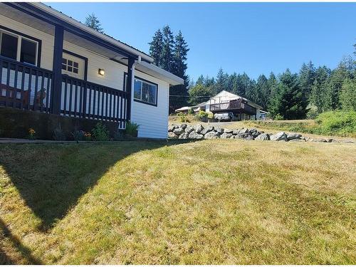 332 South Shore Rd, Lake Cowichan, BC 