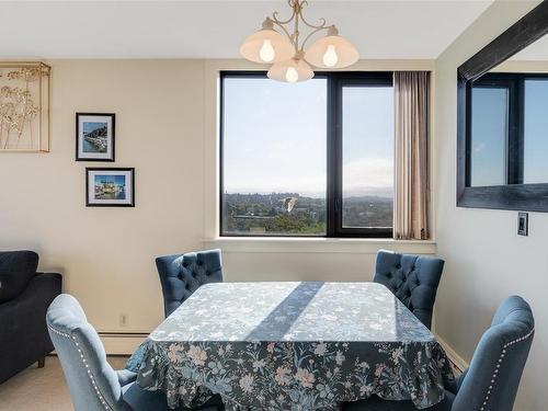 1505-647 Michigan St, Victoria, BC - Indoor Photo Showing Dining Room