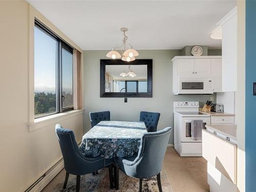 1505-647 Michigan St, Victoria, BC - Indoor Photo Showing Dining Room