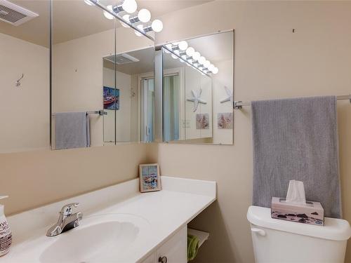 1505-647 Michigan St, Victoria, BC - Indoor Photo Showing Bathroom