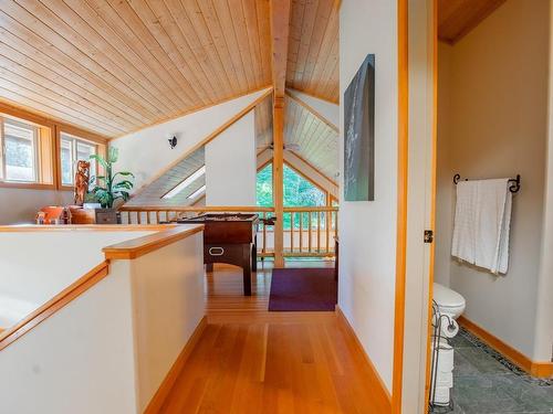 1027 Jensens Bay Rd, Tofino, BC 