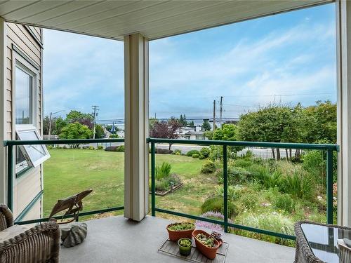 6-1876 Comox Ave, Comox, BC - Outdoor With Balcony With Exterior