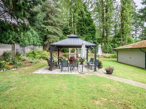 6-1876 Comox Ave, Comox, BC - Outdoor With Backyard