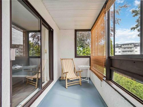 202-1000 Esquimalt Rd, Esquimalt, BC - Outdoor With Balcony With Exterior