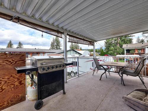 453 Robin Drive, Kamloops, BC - Outdoor With Deck Patio Veranda With Exterior