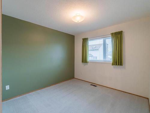 1562 Nicolani Crt, Kamloops, BC - Indoor Photo Showing Other Room