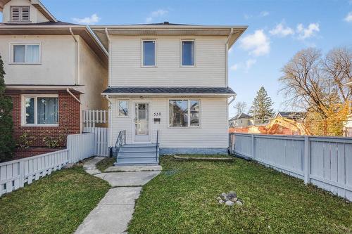 558 Mountain Avenue, Winnipeg, MB - Outdoor