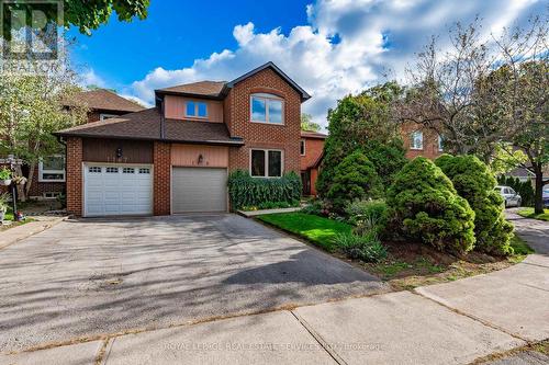 1169 Potters Wheel Crescent, Oakville, ON - Outdoor