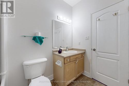 28 Benjamin Crescent, Orangeville, ON - Indoor Photo Showing Bathroom