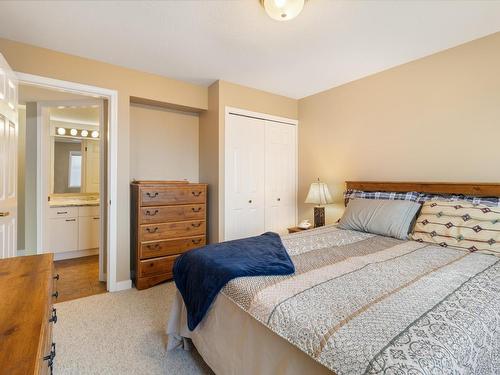 19-2022 Pacific Way, Kamloops, BC - Indoor Photo Showing Bedroom