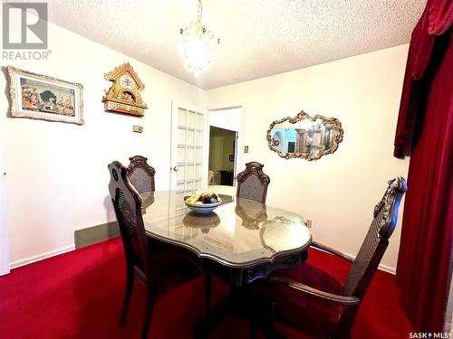 1941 Hillcrest Place, Swift Current, SK - Indoor Photo Showing Dining Room