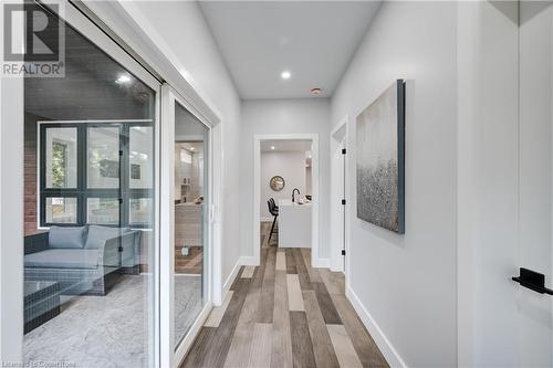 647 Devonshire Avenue, Woodstock, ON - Indoor Photo Showing Other Room