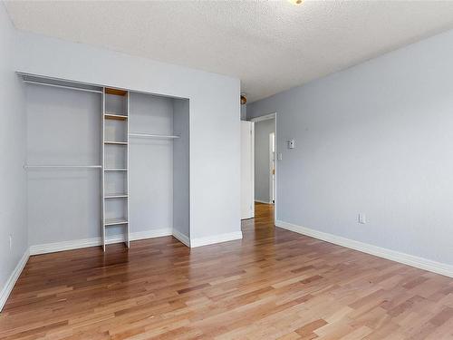 302-2610 Graham St, Victoria, BC - Indoor Photo Showing Other Room