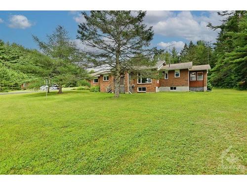 2836 White Lake Road, White Lake, ON 