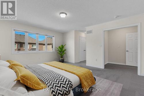 71 Royal Fern Crescent, Caledon, ON - Indoor Photo Showing Bedroom