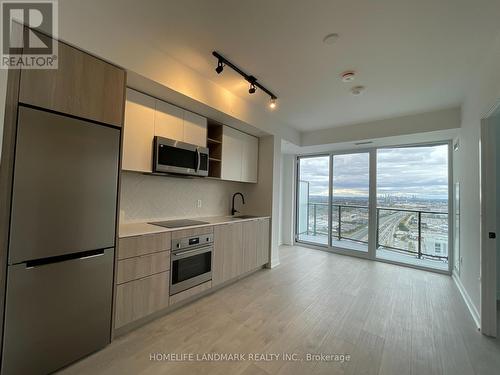 2802 - 36 Zorra Street, Toronto, ON - Indoor Photo Showing Kitchen