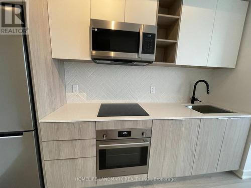 2802 - 36 Zorra Street, Toronto, ON - Indoor Photo Showing Kitchen