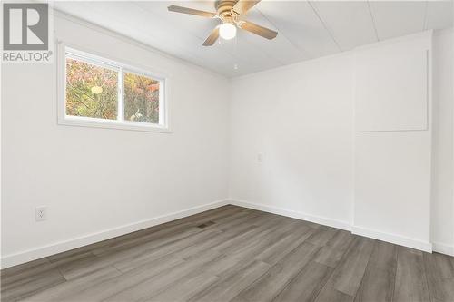 2nd bedroom - 31 Robert Colin Lane, Cobden, ON - Indoor Photo Showing Other Room