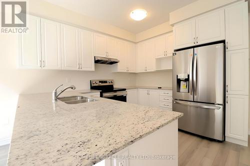 23 Steer Road, Erin, ON - Indoor Photo Showing Kitchen With Stainless Steel Kitchen With Double Sink