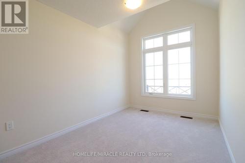 23 Steer Road, Erin, ON - Indoor Photo Showing Other Room