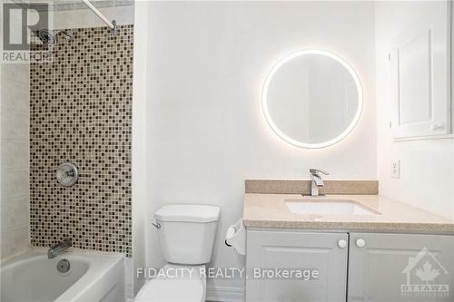 53 San Remo, Ottawa, ON - Indoor Photo Showing Bathroom