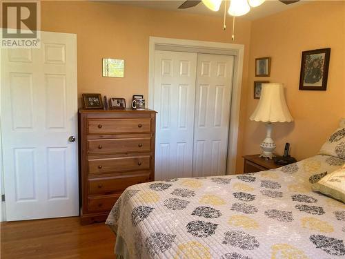 813 Haldimand Crescent, Cornwall, ON - Indoor Photo Showing Bedroom