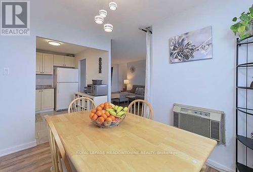 903 - 530 Lolita Gardens, Mississauga, ON - Indoor Photo Showing Dining Room