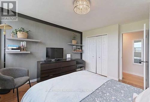 903 - 530 Lolita Gardens, Mississauga, ON - Indoor Photo Showing Bedroom