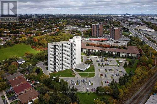 903 - 530 Lolita Gardens, Mississauga, ON - Outdoor With View