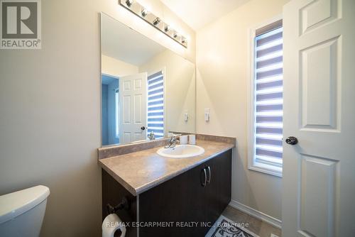 2 Carroll Lane, Brantford, ON - Indoor Photo Showing Bathroom