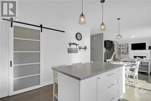 453 Central Park Boulevard, Russell, ON - Indoor Photo Showing Kitchen