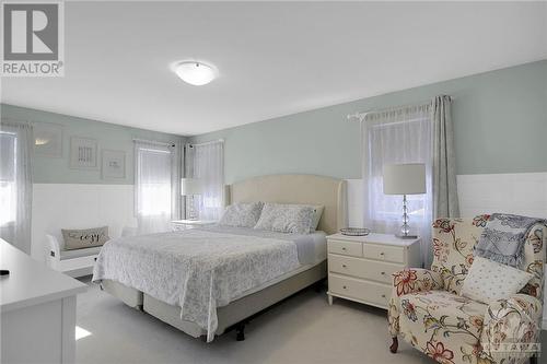 453 Central Park Boulevard, Russell, ON - Indoor Photo Showing Bedroom