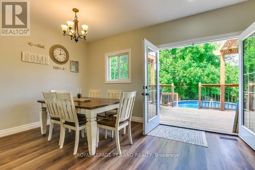 16 Galbraith Court, St. Thomas, ON - Indoor Photo Showing Dining Room