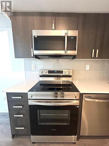 310 - 1435 Celebration Drive, Pickering, ON - Indoor Photo Showing Kitchen