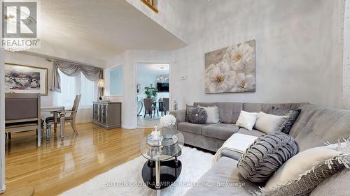 64 Eddington Place, Vaughan, ON - Indoor Photo Showing Living Room