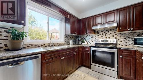 64 Eddington Place, Vaughan, ON - Indoor Photo Showing Kitchen With Double Sink