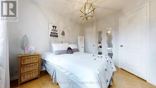 64 Eddington Place, Vaughan, ON - Indoor Photo Showing Bedroom