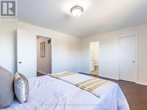 10 Aster Court, Brampton, ON - Indoor Photo Showing Bedroom